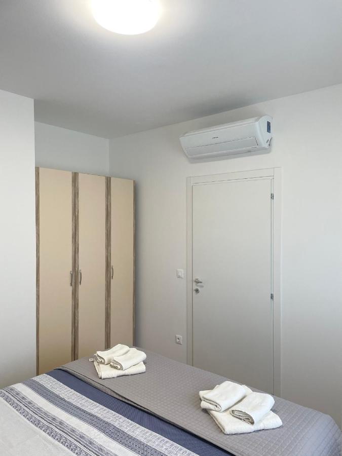 Apartment Diana Zara Parking Free エクステリア 写真