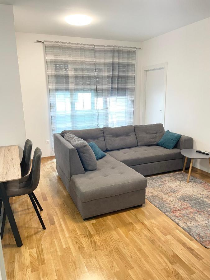 Apartment Diana Zara Parking Free エクステリア 写真
